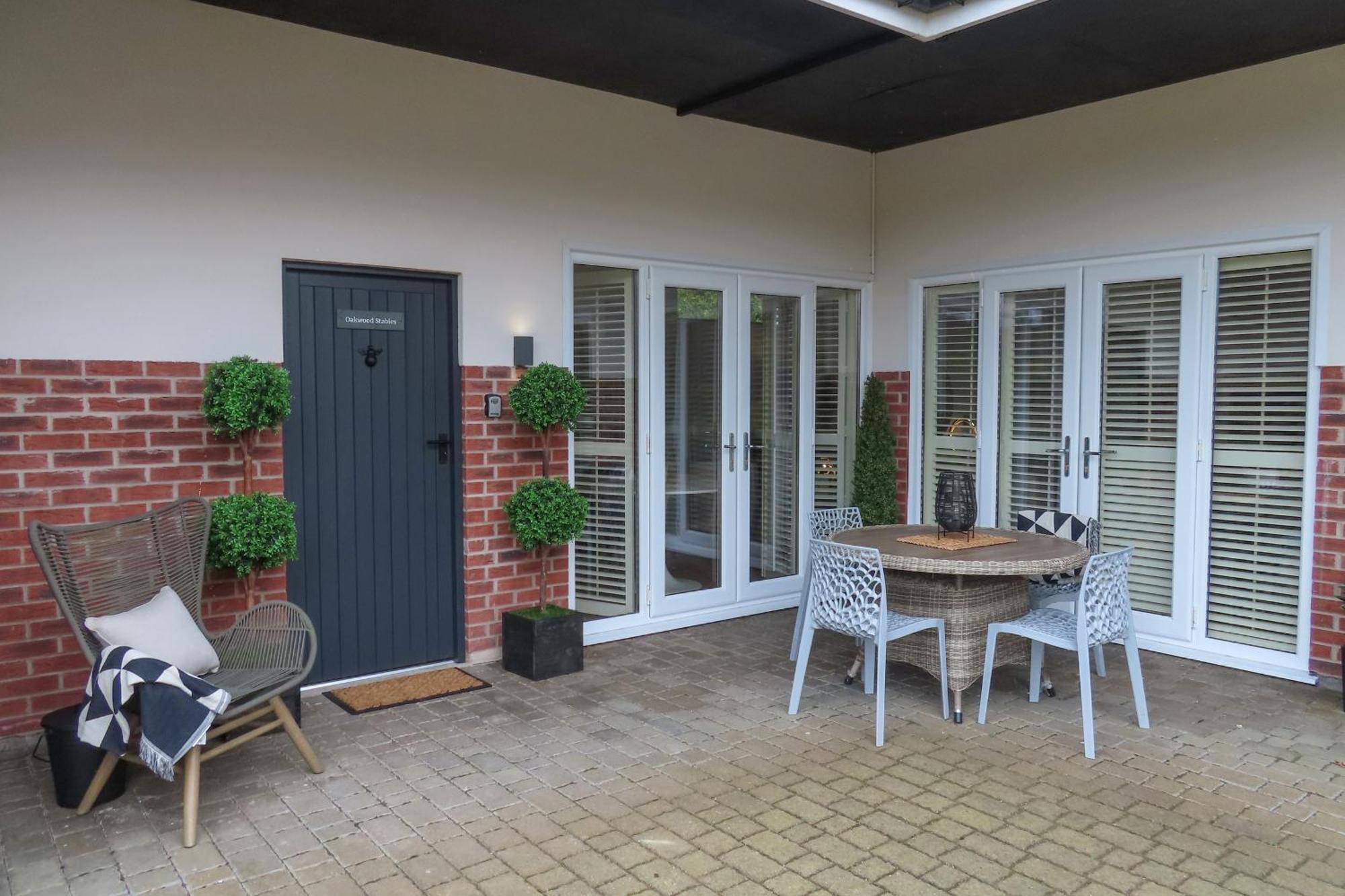 Oakwood Stables Villa Conwy Bagian luar foto