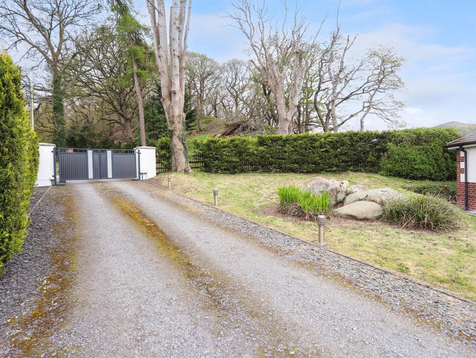 Oakwood Stables Villa Conwy Bagian luar foto